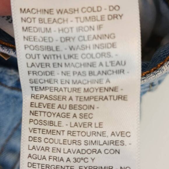 Levi's 501 W31 High-Rise Denim Shorts Distressed 56327-0193 S110793 - Picture 6 of 7